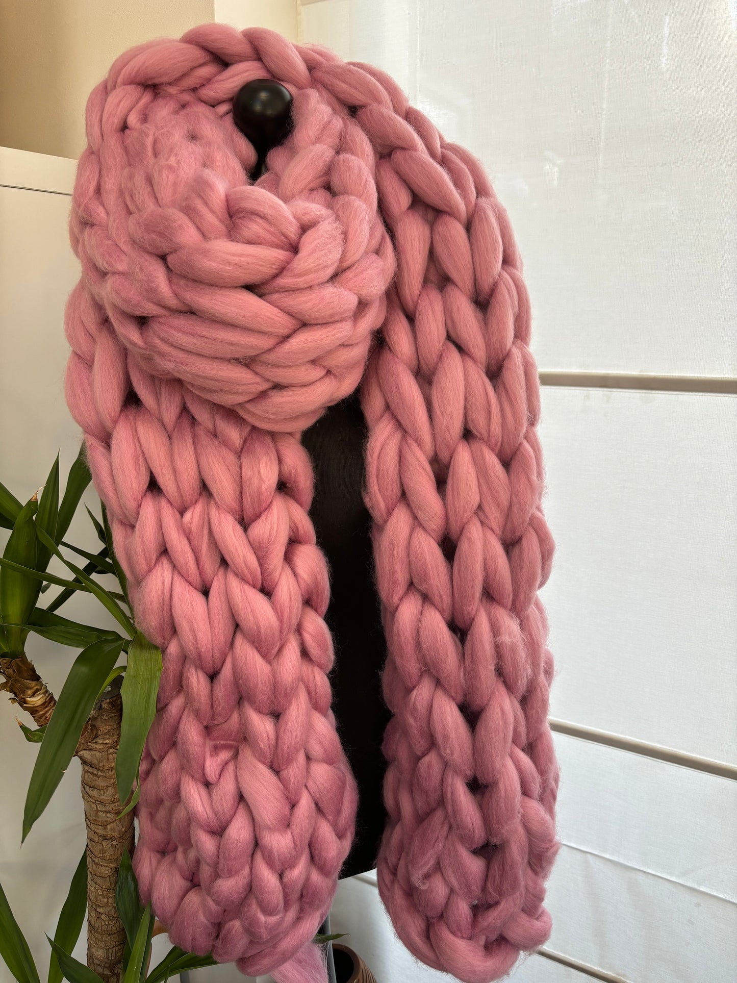 Arm Knitting Scarf Tuition