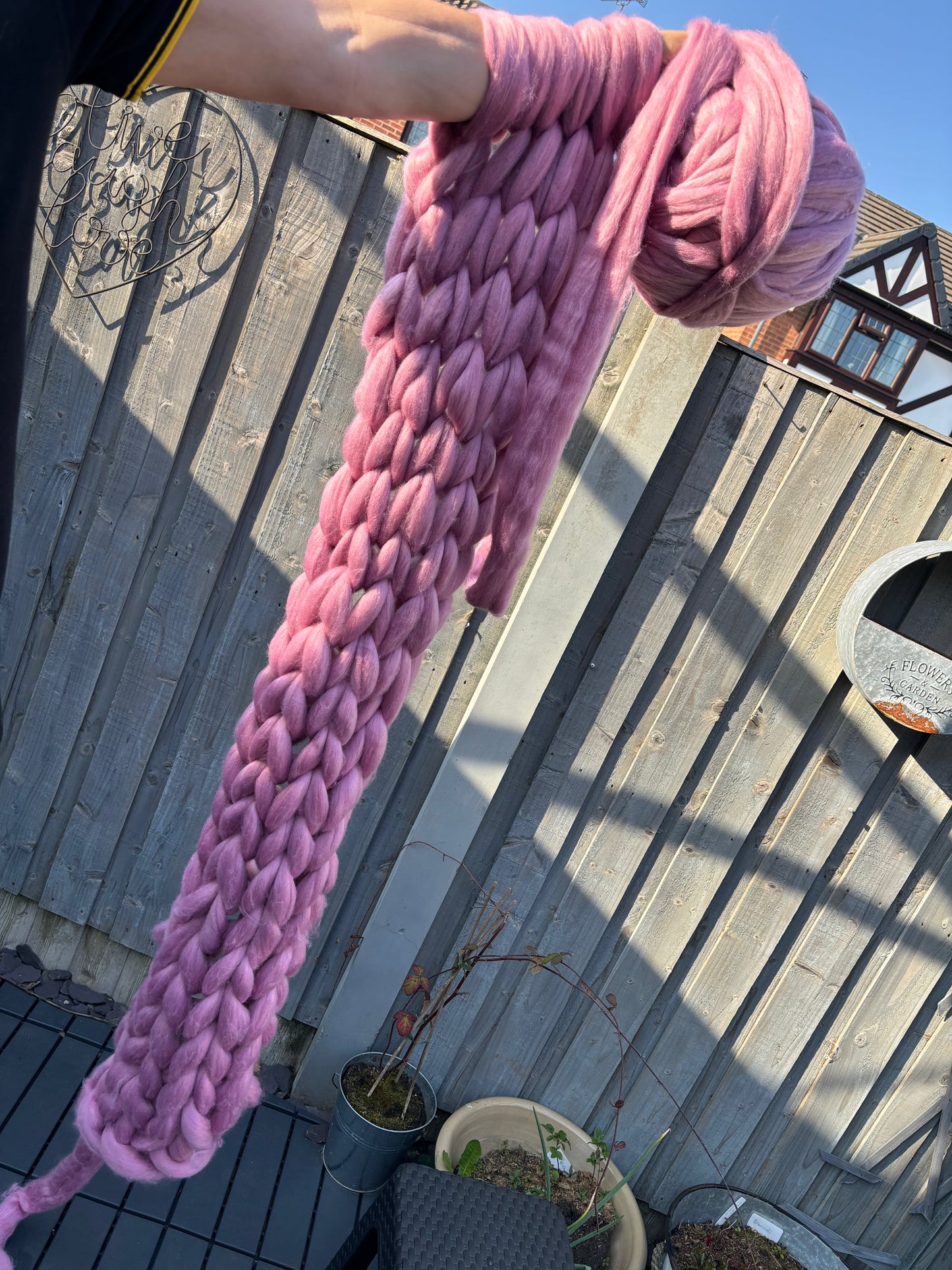Arm Knitting Scarf Tuition